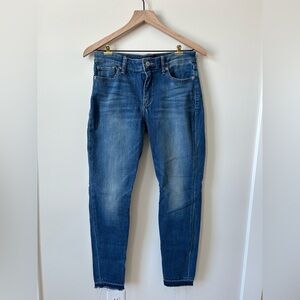 Lucky Brand Mid-Rise Skinny Jeans | Raw Hem Ankle | Size 6 (28)